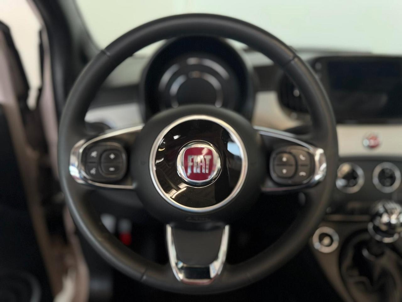 Fiat 500 C 1.0 Hybrid 70 CV Dolcevita