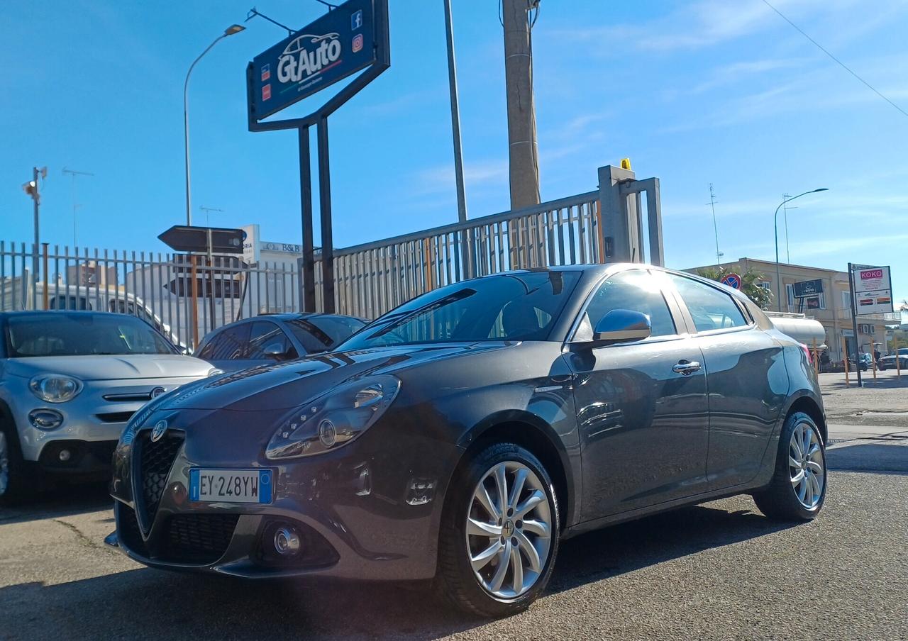 Alfa Romeo Giulietta 1.6 JTDm-2 105 CV Distinctive