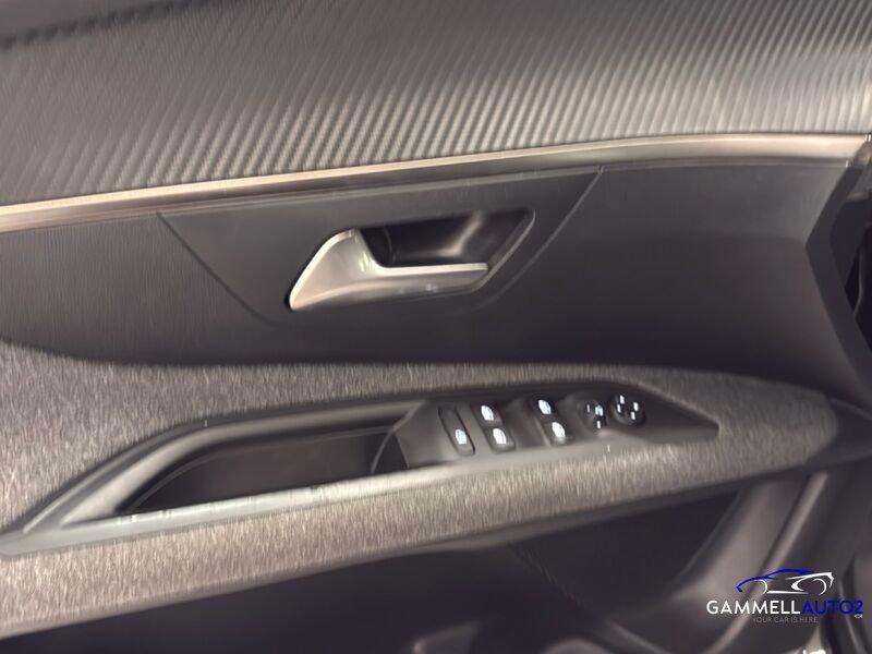 Peugeot 3008 BlueHDI 130 EAT8 S&S Active Business