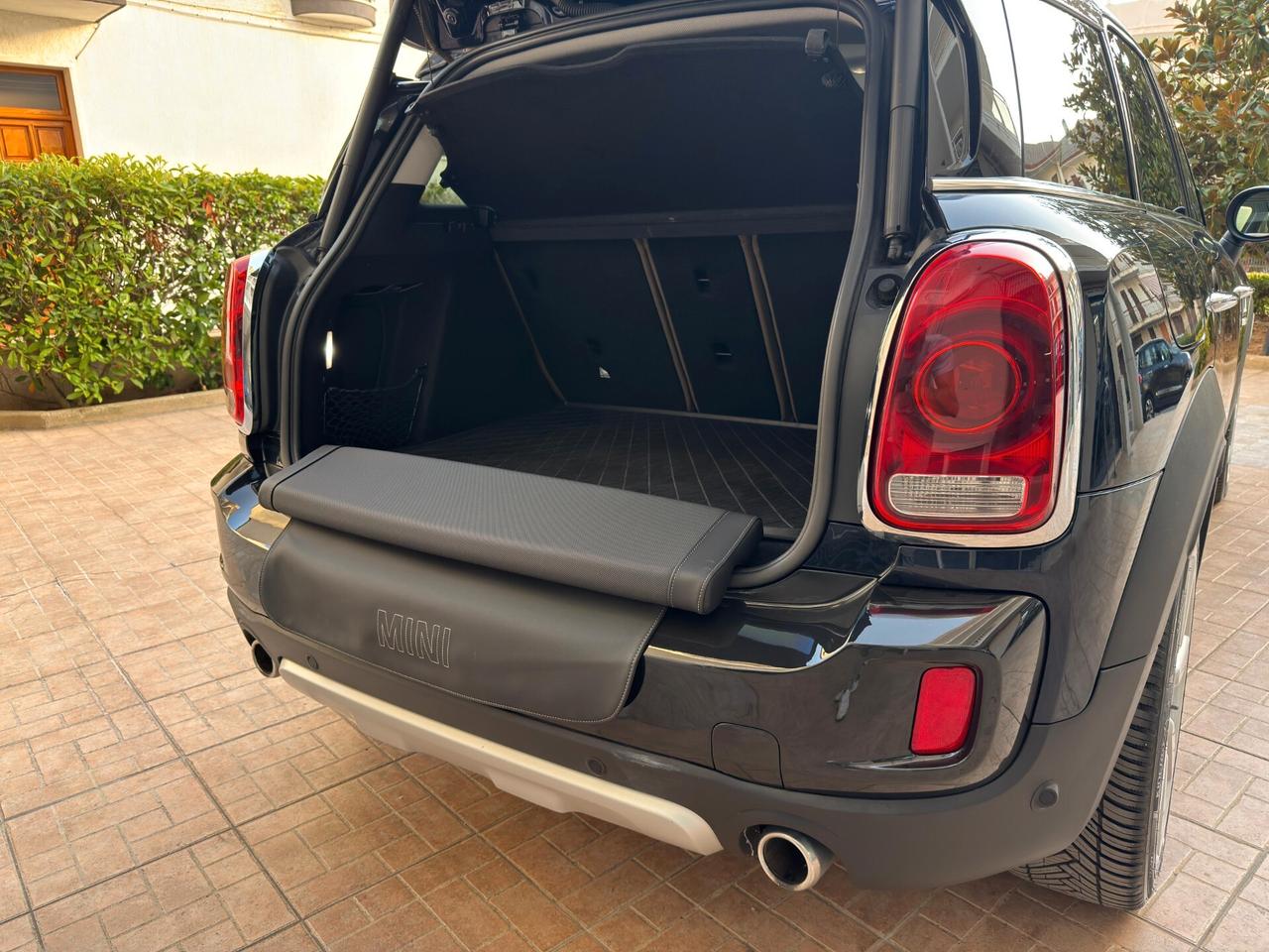 Mini Cooper SD Countryman 2.0 Hype ALL4 Automatica 190 cv