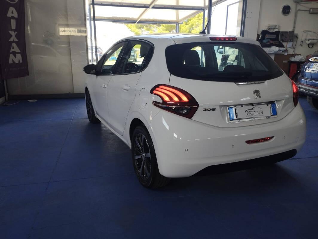 Peugeot 208 1.6 bluehdi Allure 75cv 5p