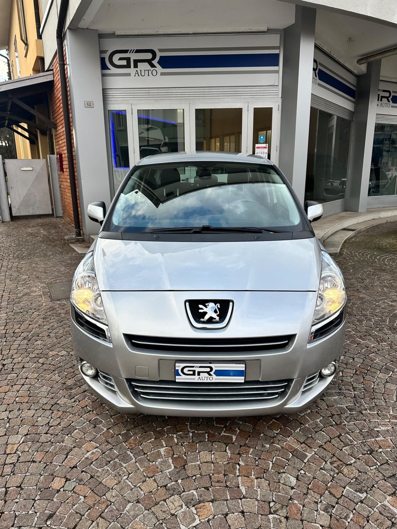 Peugeot 5008 - 1.6Hdi 110CV - 7 POSTI