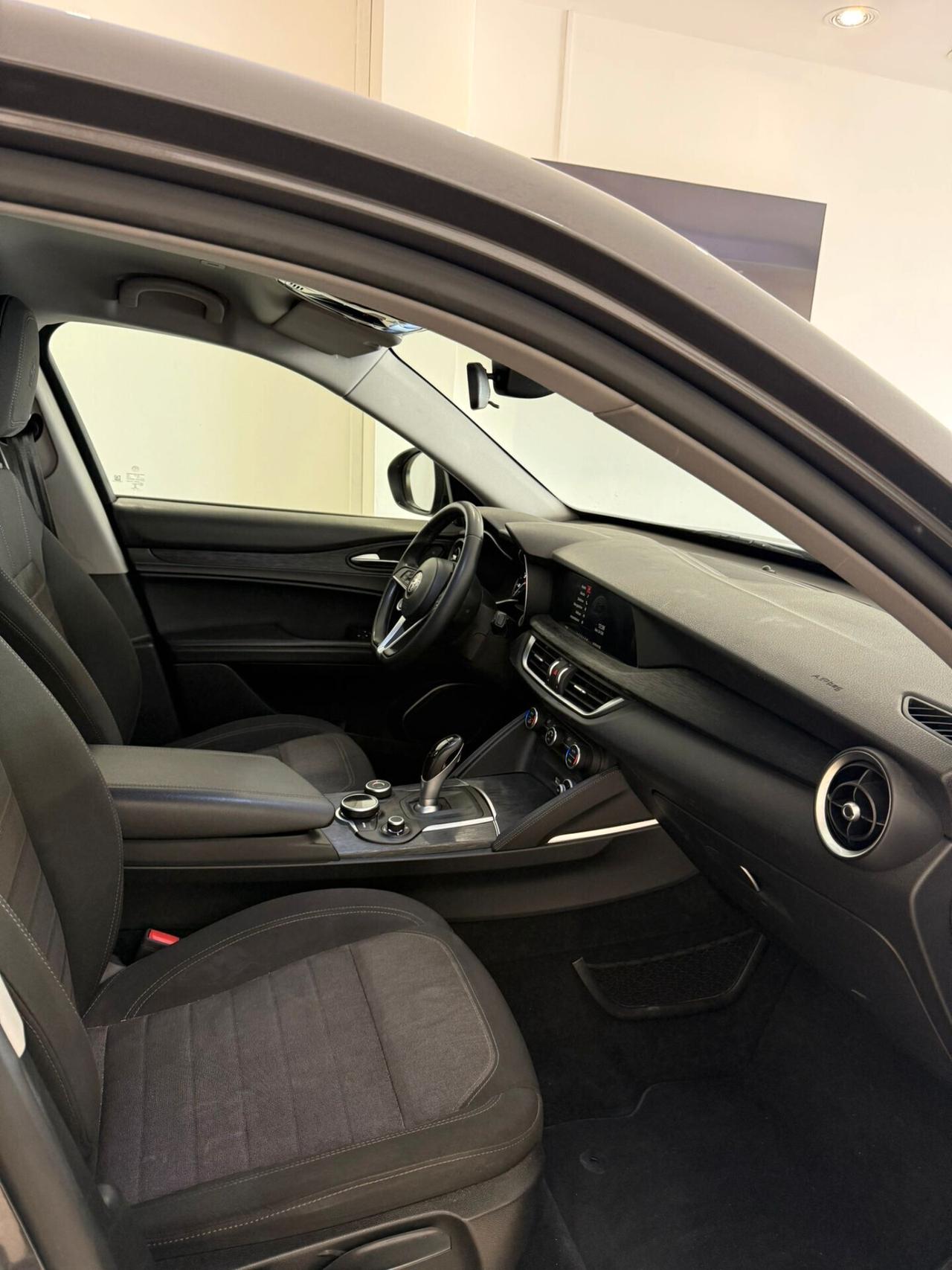 ALFA STELVIO 2.2 160CV ANNO 2019