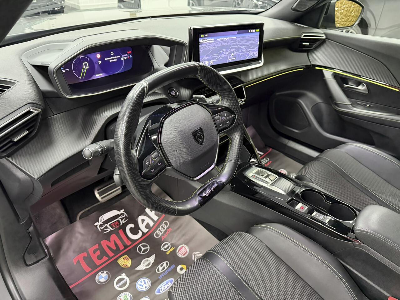 Peugeot 2008 BlueHDi 130 S&S EAT8 GT