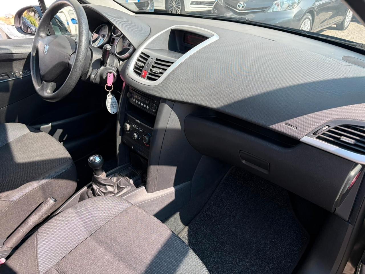 Peugeot 207 1.4 8V 75CV 5p. X Line*NEOPATENTATI