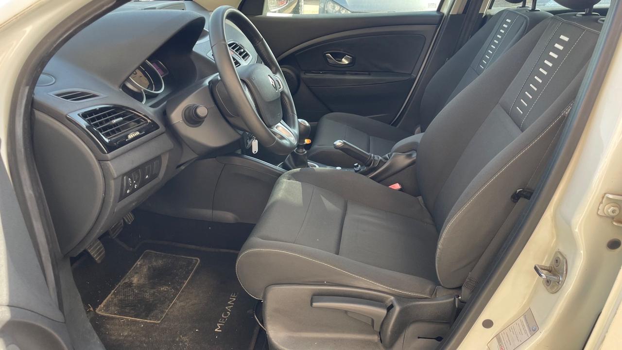 Renault Megane Mégane 1.5 dCi 110CV SporTour Attractive