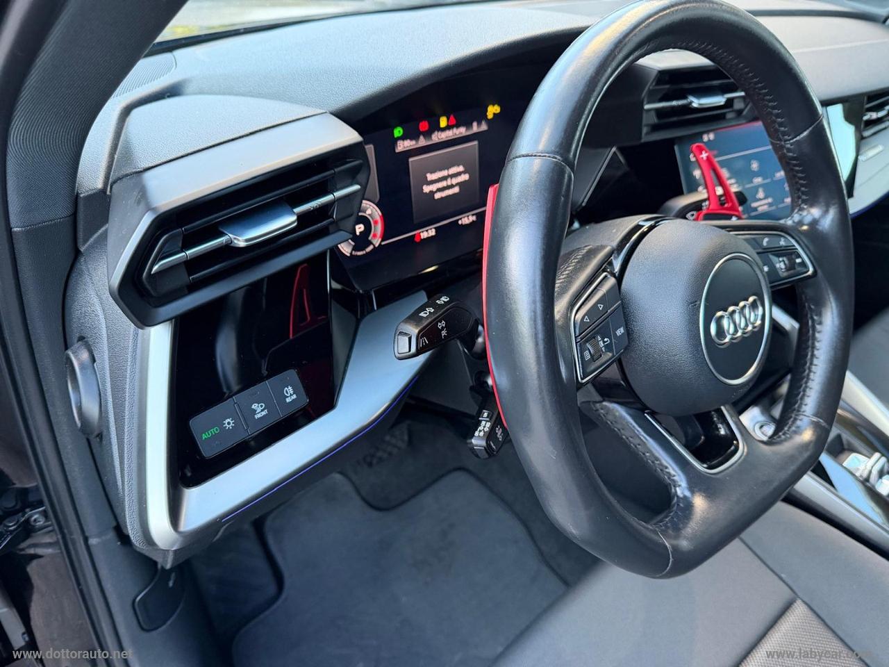 AUDI A3 SPB 35 TDI S tronic S-LINE
