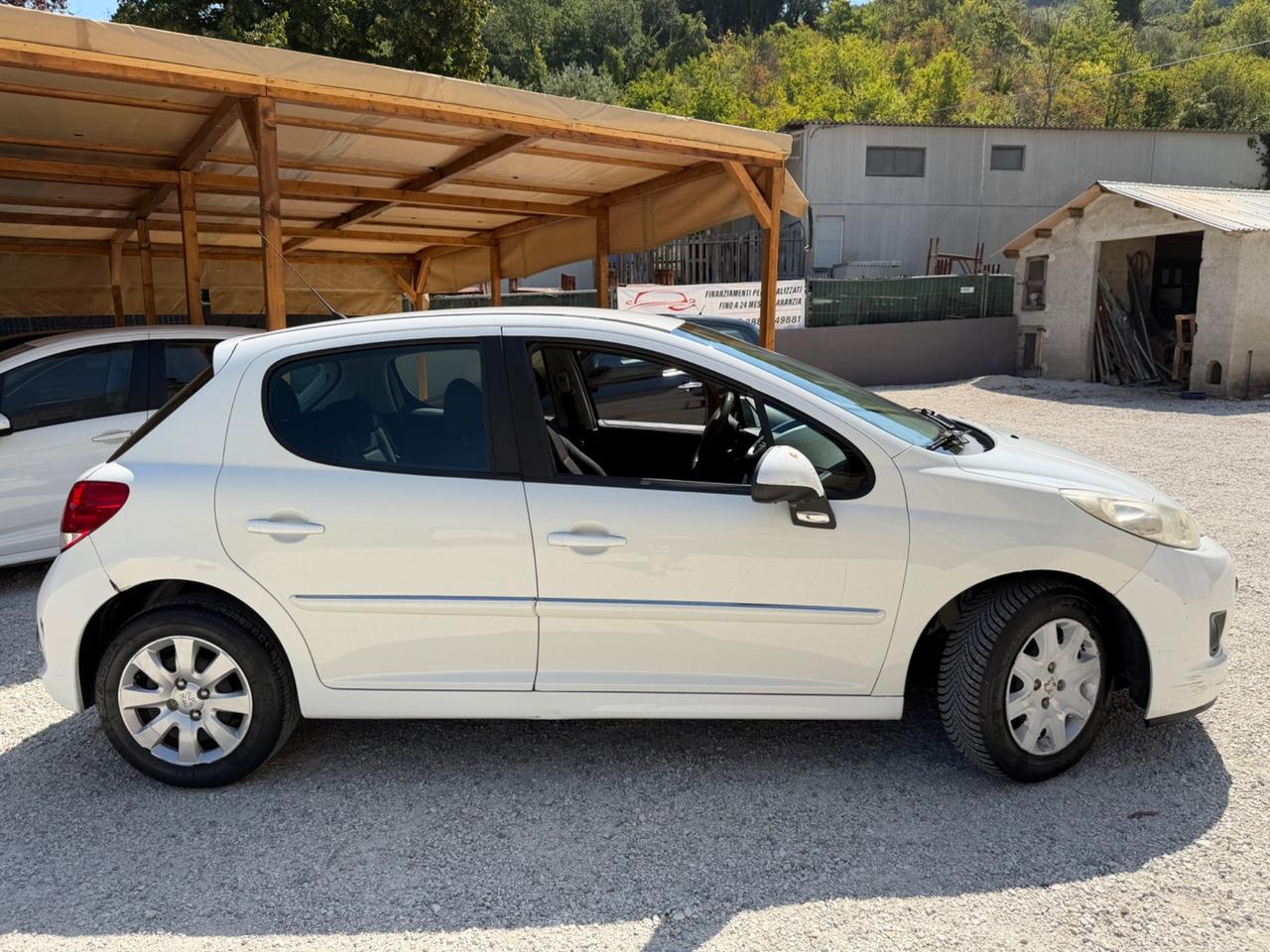 Peugeot 207 Plus 1.4 HDi 70CV 5 porte