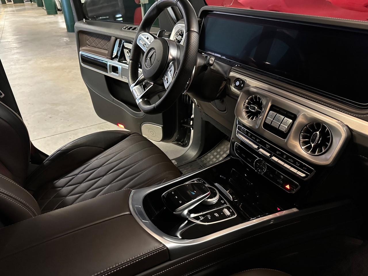 Mercedes-benz G 63 AMG Premium Plus 585cv - DESIGNO NIGHT 240 KM/H