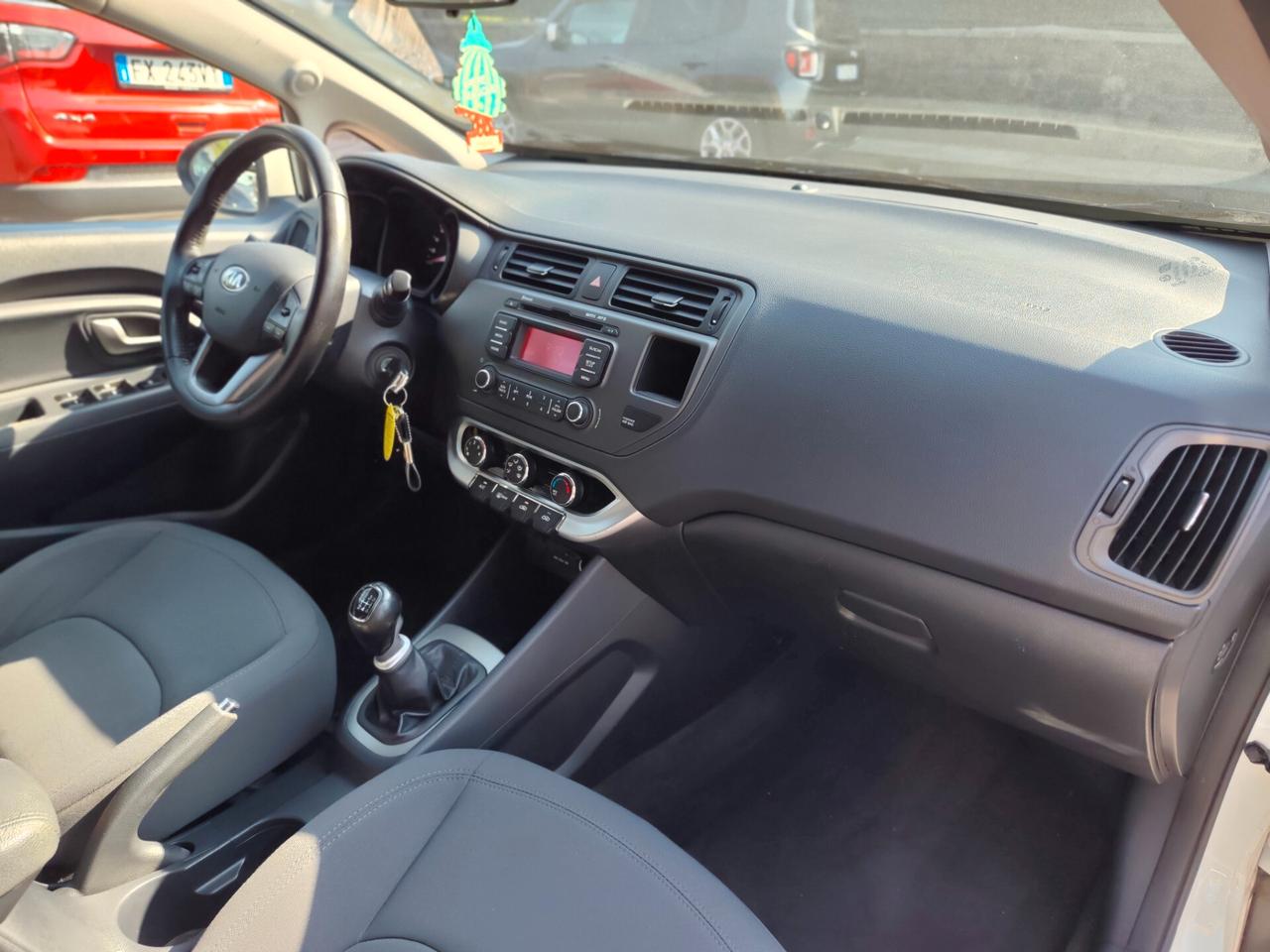 Kia Rio 1.4 CRDi 5p. Cool