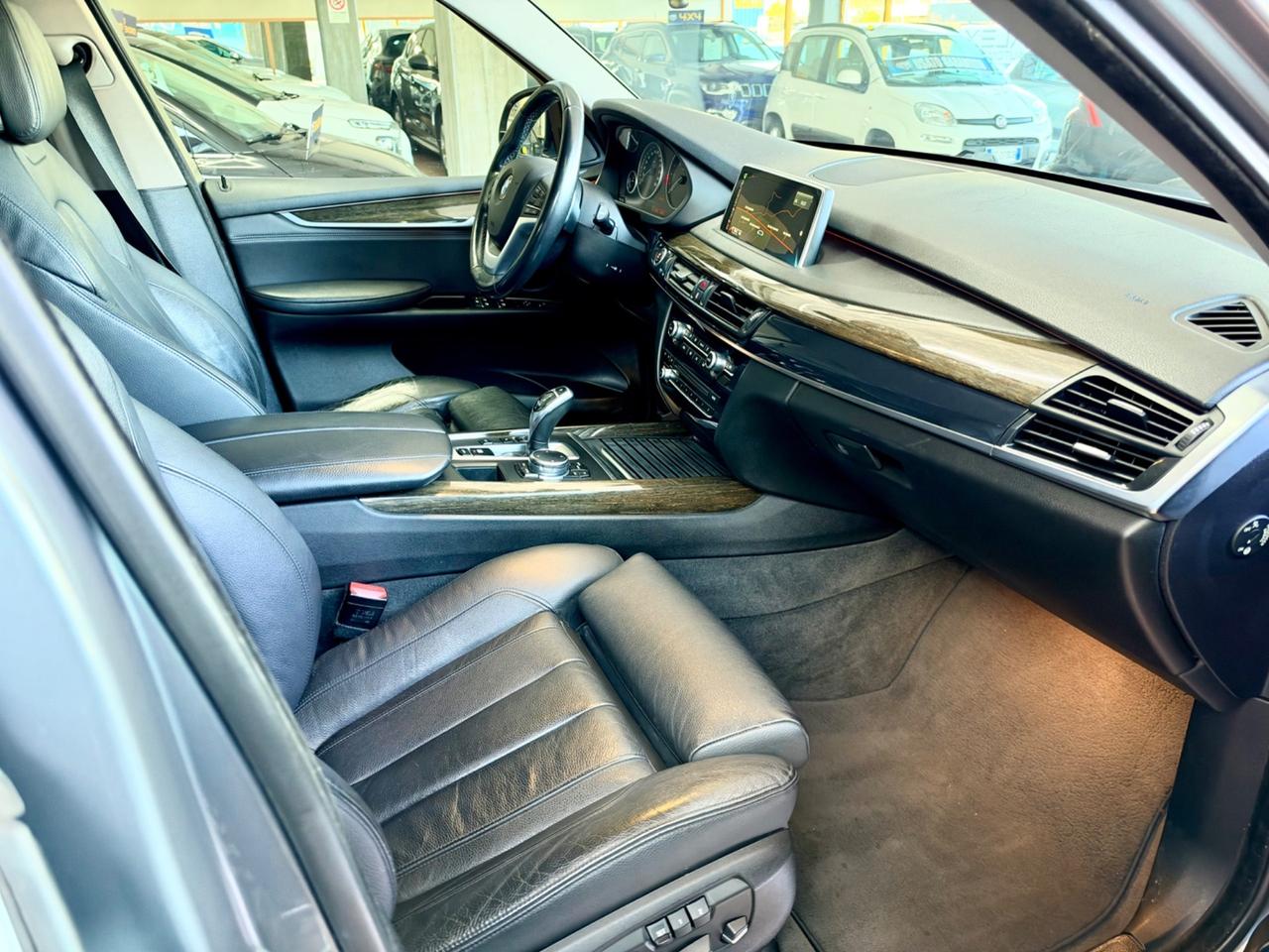Bmw X5 xDrive30d 258CV E6 7 Posti