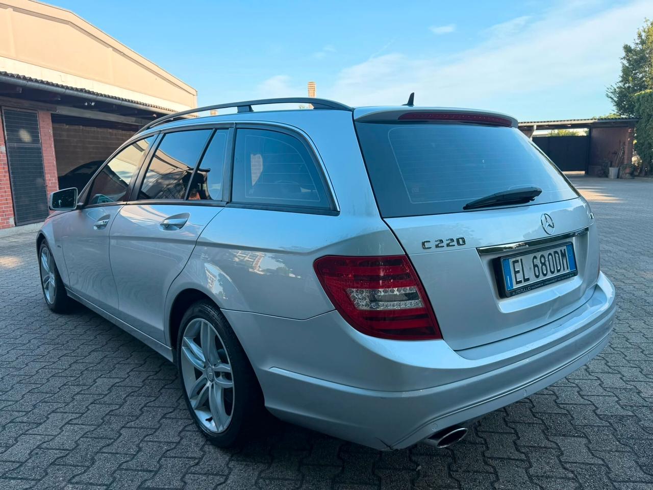 Mercedes-benz C 220 CDI BlueEFFICIENCY Avantgarde