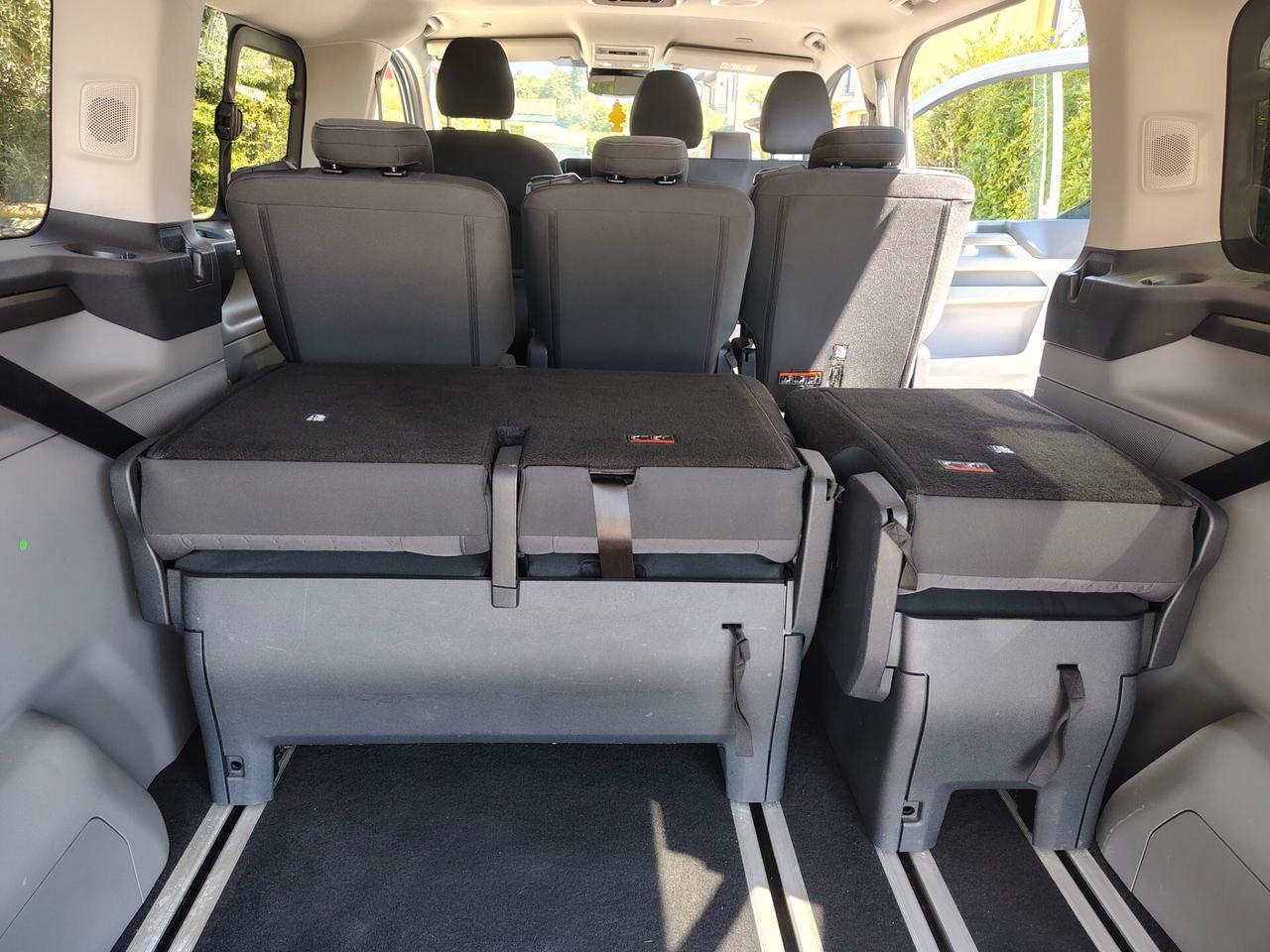 Ford Tourneo Custom 2.0 ecoblue 136cv Titanium 6m L2H1 Minivan