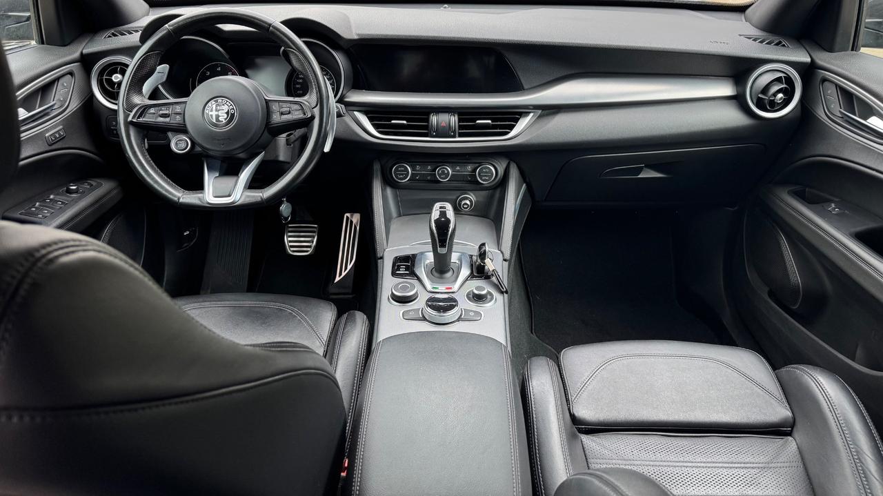 Alfa Romeo Stelvio 2.2 Turbodiesel 190 CV AT8 Q4 Executive