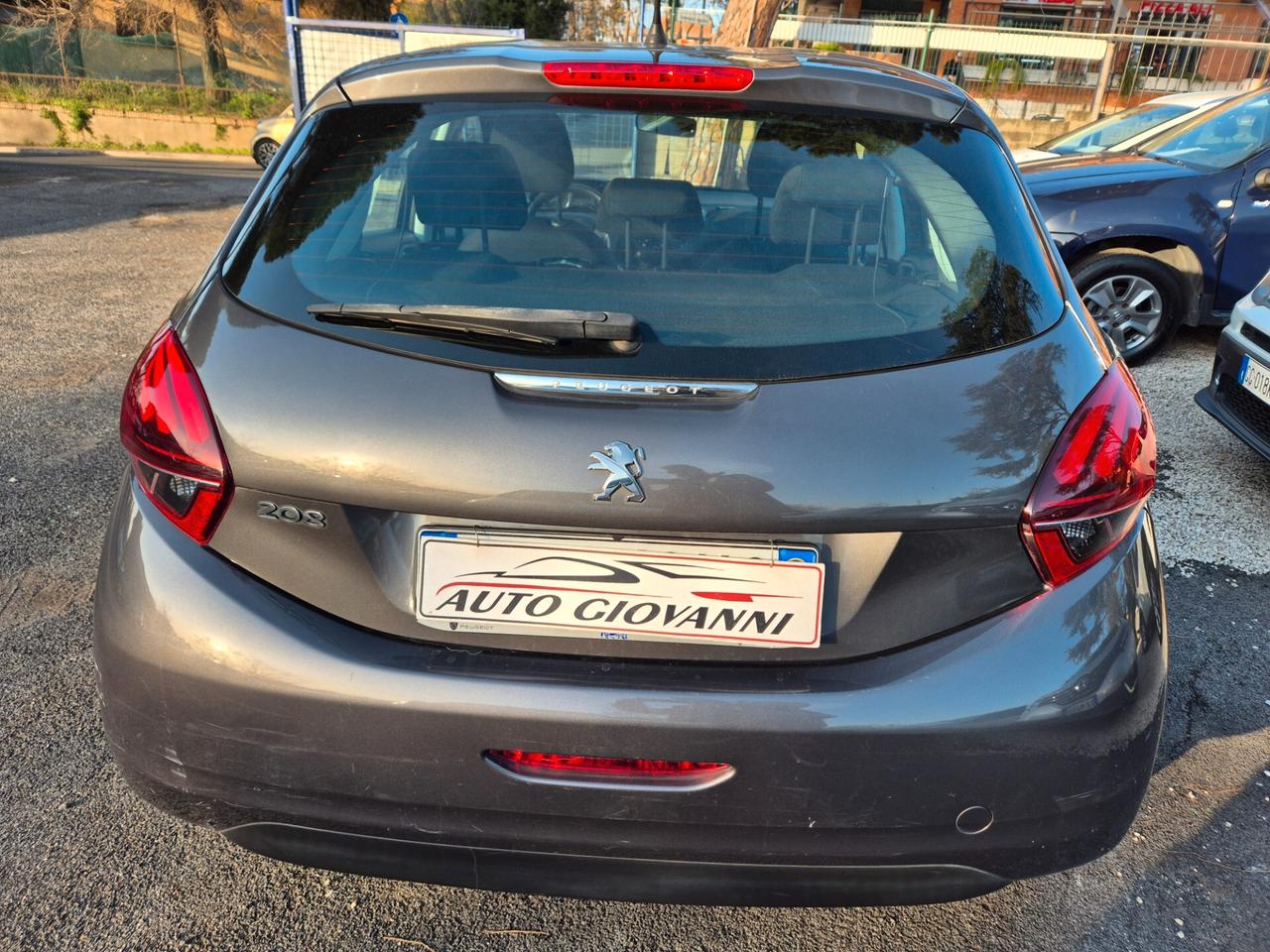 Peugeot 208 PureTech 82 5p. GPL Allure