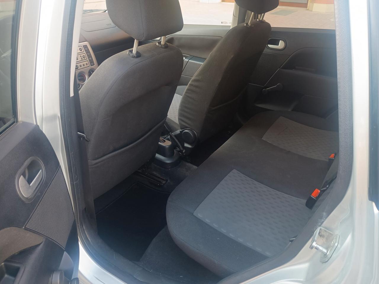 Ford Fiesta 1.6 TDCi 5p. Collection