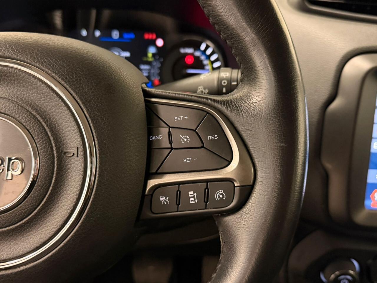 Jeep Renegade 1.3 T4 DDCT Limited