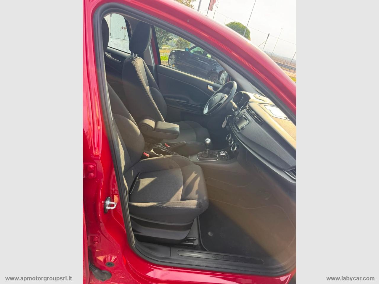 ALFA ROMEO Giulietta 1.4 Turbo 120 CV Distinctive
