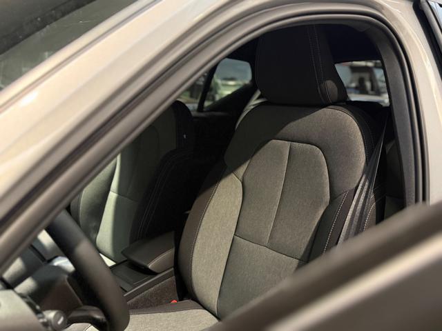 VOLVO XC40 B3 automatico Core