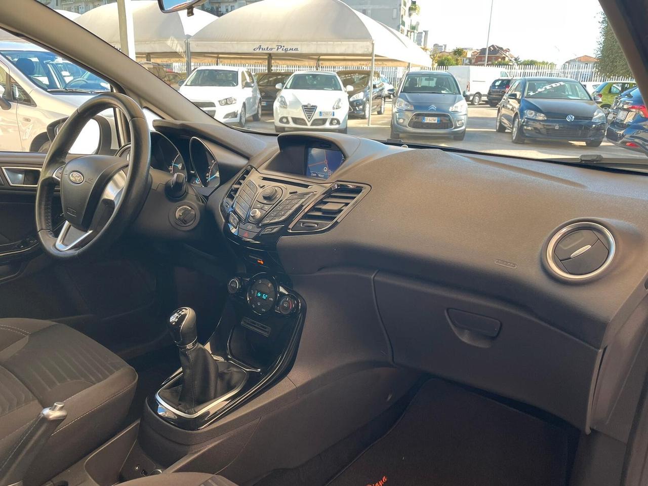 Ford Fiesta 1.5 TDCi 75CV 5 porte Titanium