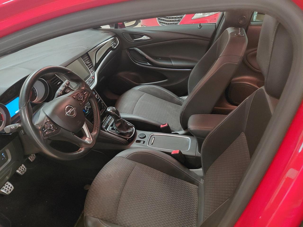 OPEL ASTRA ANNO 2016 DS 1.6 ADATTA NEOPATENTATI KM 155 mila