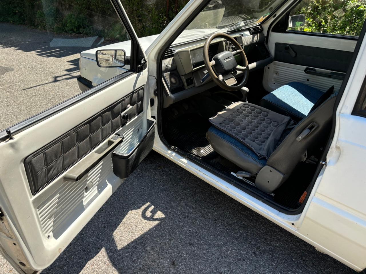 Fiat Panda 900 i.e. cat Young