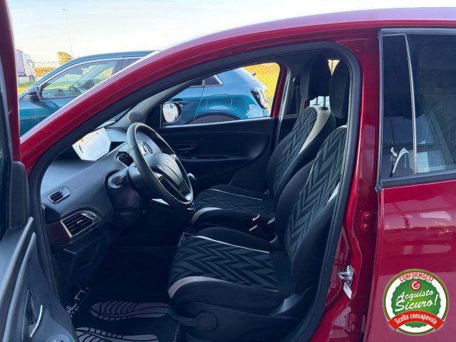 LANCIA Ypsilon 1.2 5 porte Gold ANCHE NEOPATENTATI