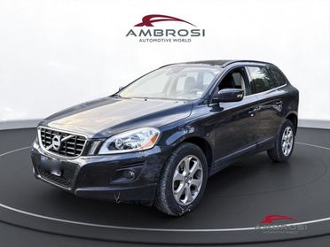 VOLVO XC60 2.4 D5 Momentum - PER OPERATORI DEL SETTORE