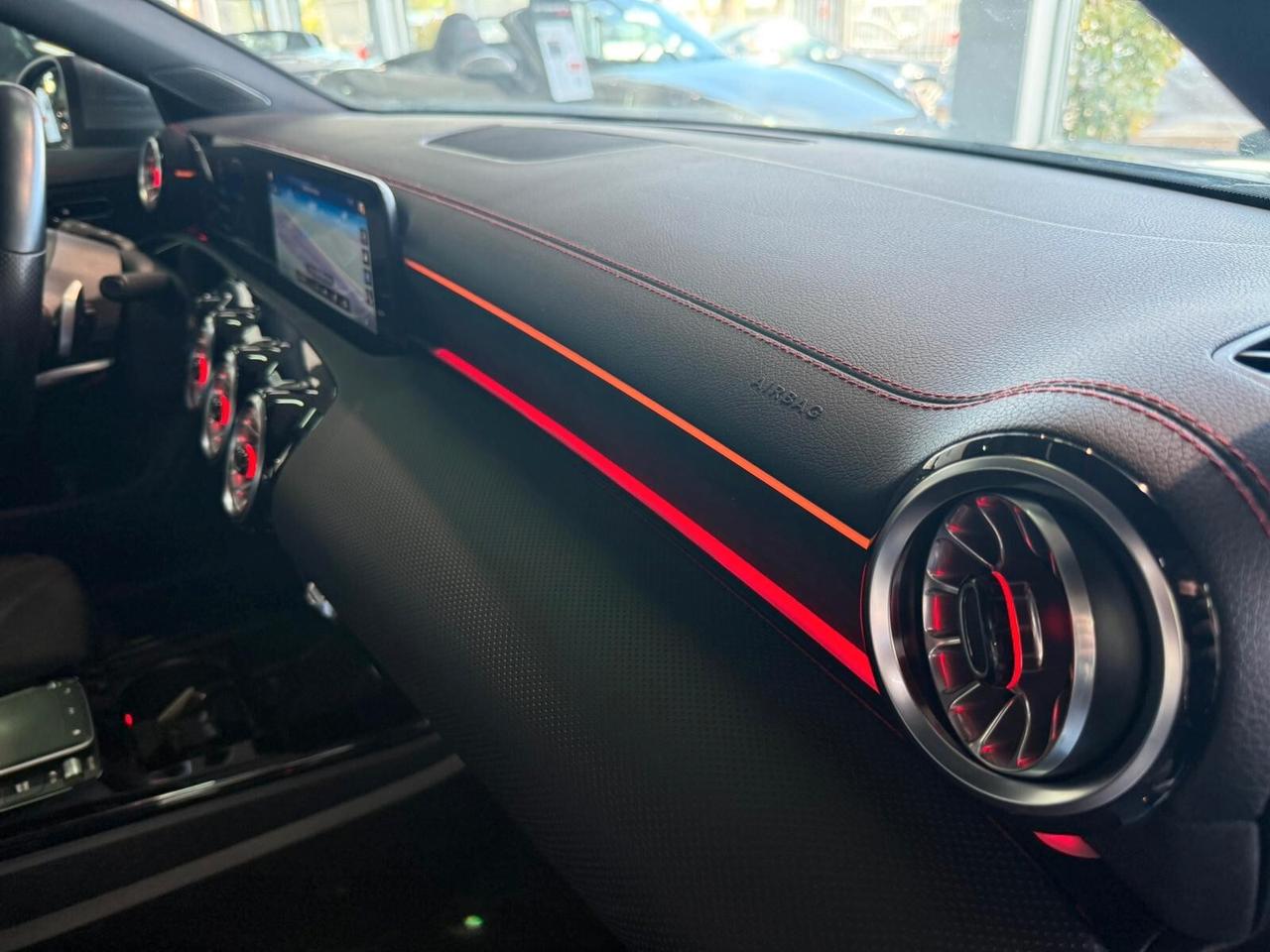 Mercedes-benz CLA 200 d Automatic Business