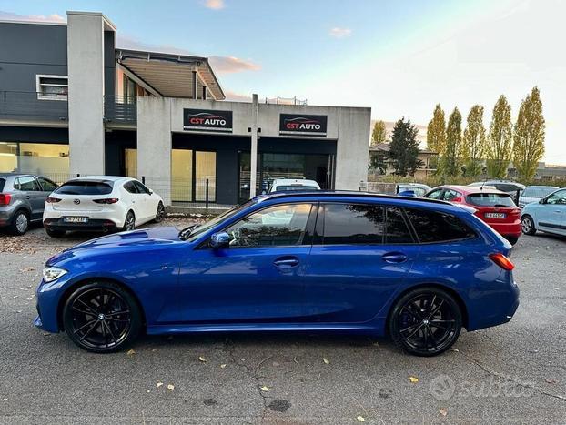 BMW 330 i Touring M-sport