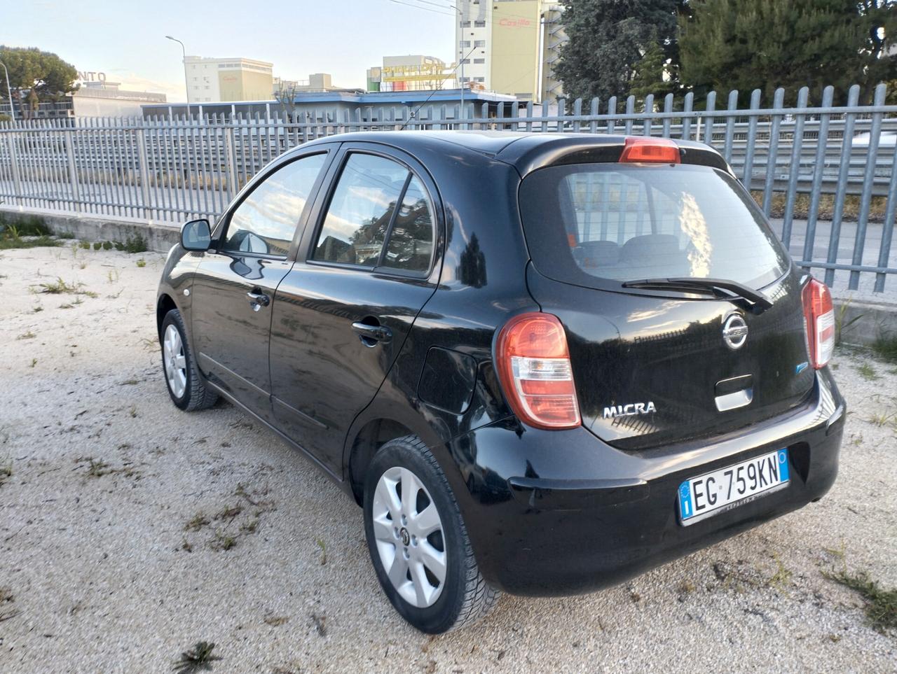 Nissan Micra 1.2 12V 5 porte ACENTA 2011