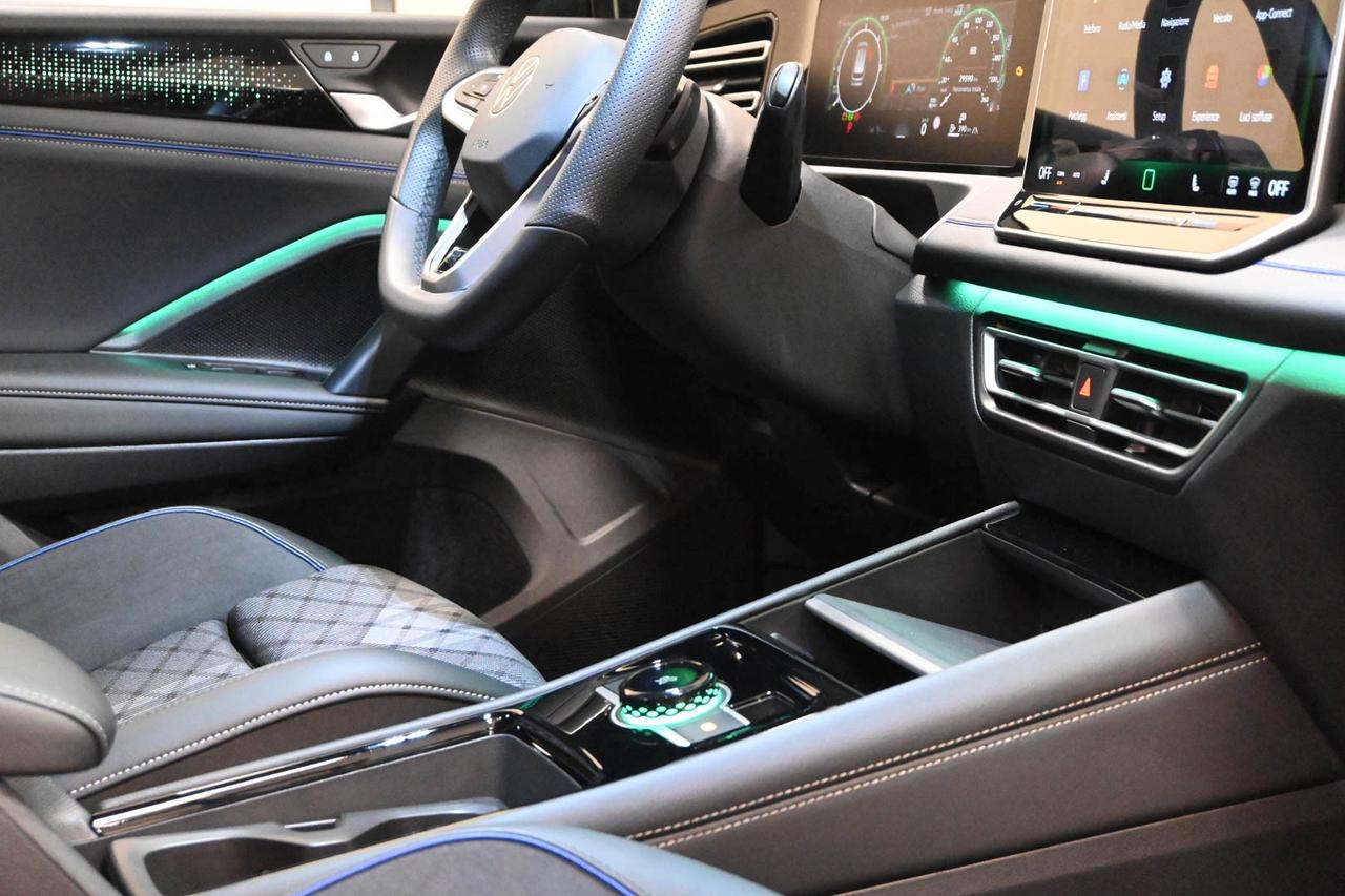 VOLKSWAGEN Tiguan 3ª serie Tiguan 2.0 TDI 150 ...