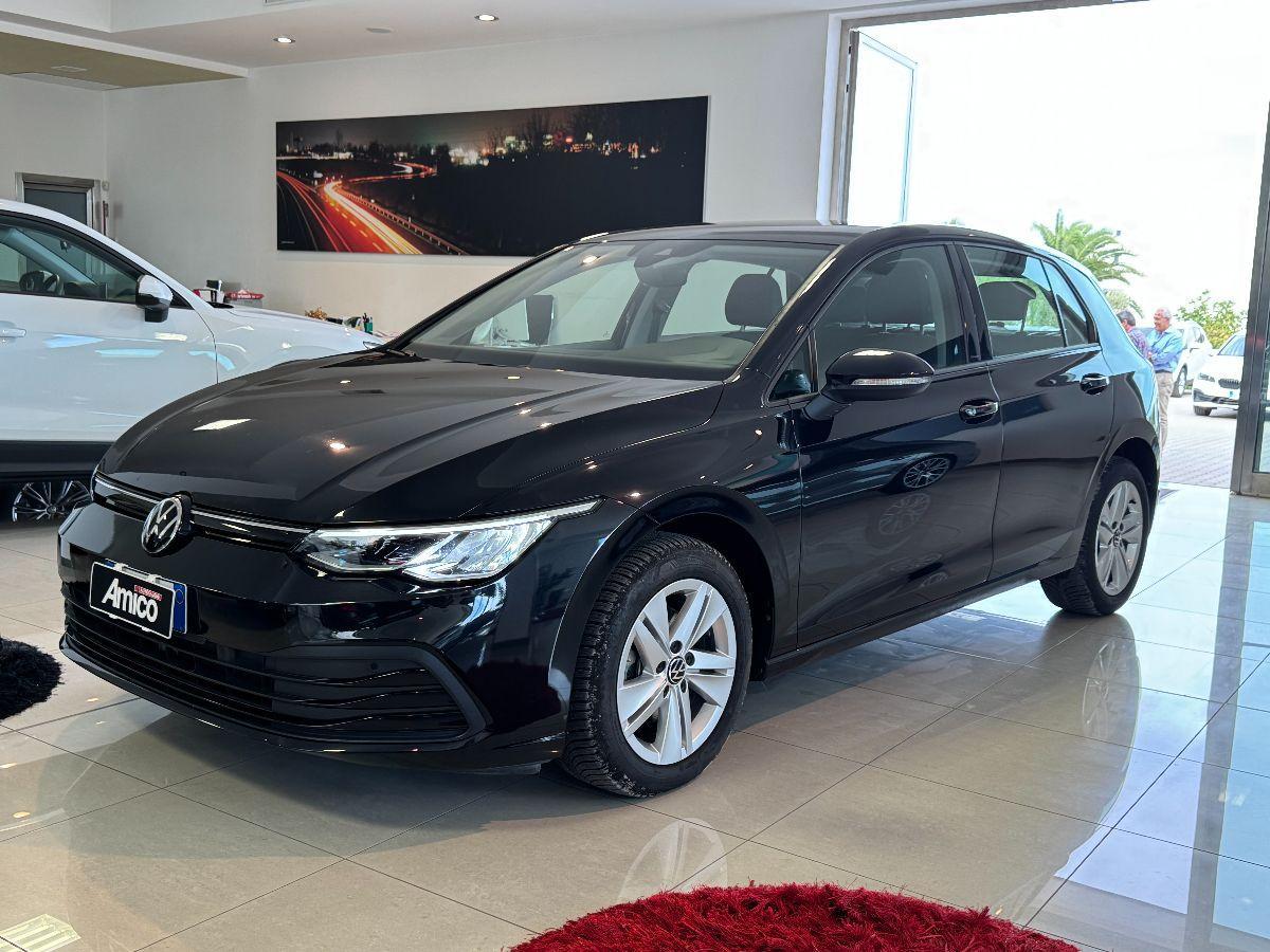 VOLKSWAGEN Golf 8 2.0 TDI 115 CV DSG Style