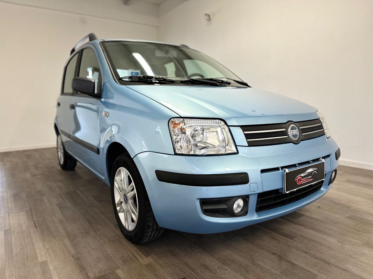 Fiat Panda 1.2 Emotion AUTOMATICA NEOPATENTATI