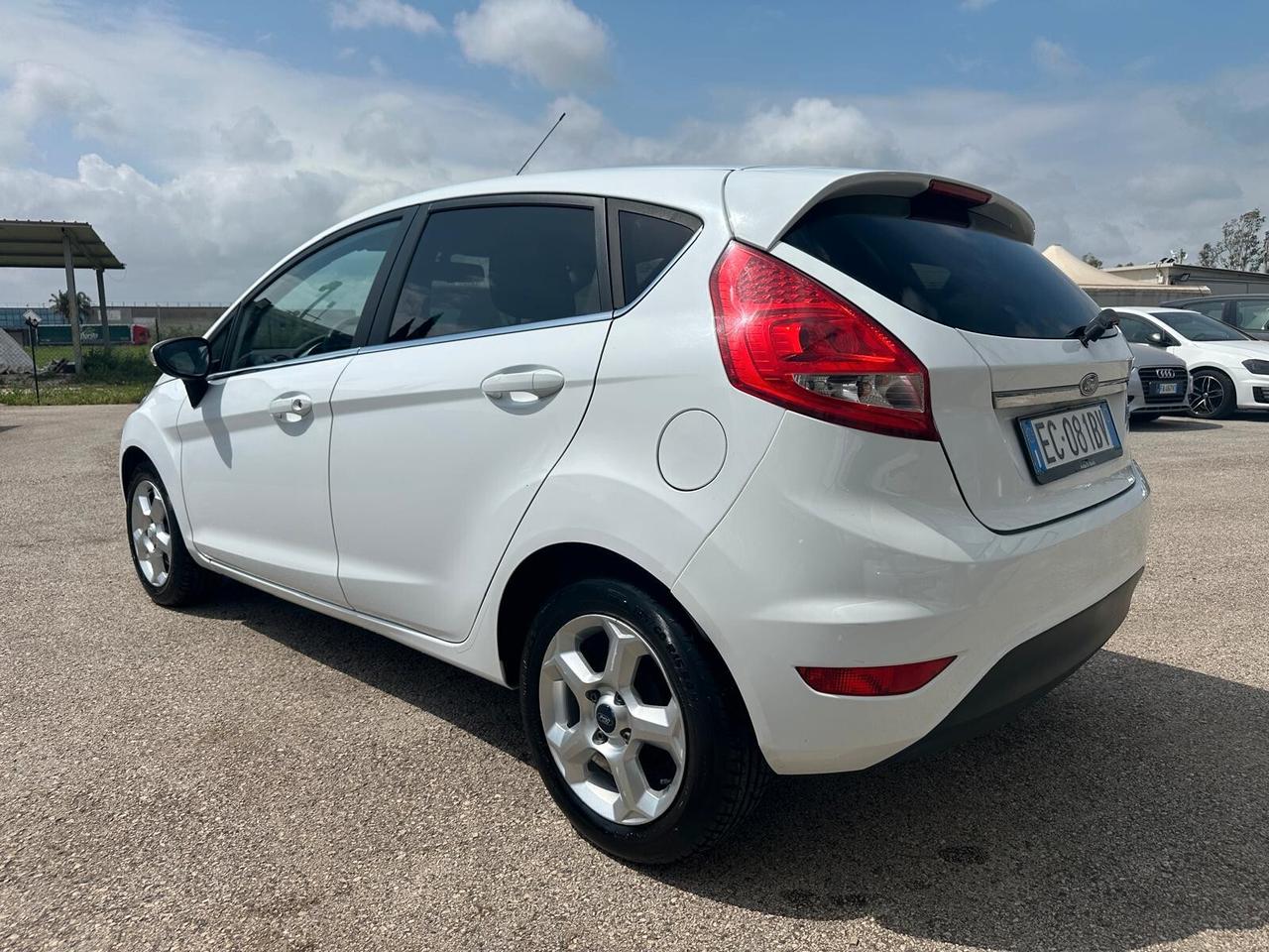 Ford Fiesta 1.4 Benzina/GPL