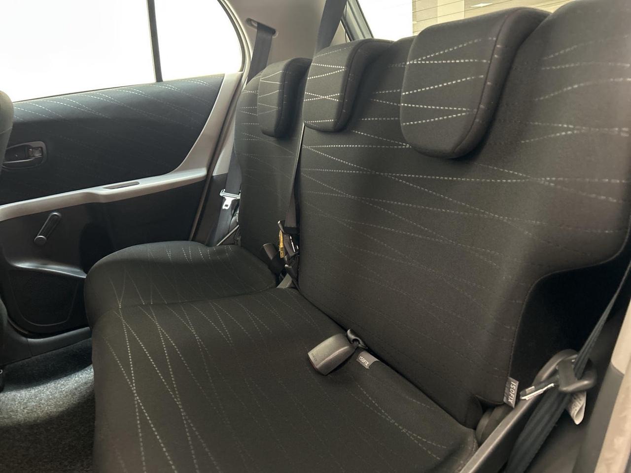 Toyota Yaris 5p 1.0 Sol