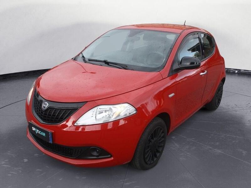 Lancia Ypsilon 1.0 FireFly 70cv Hybrid Silver