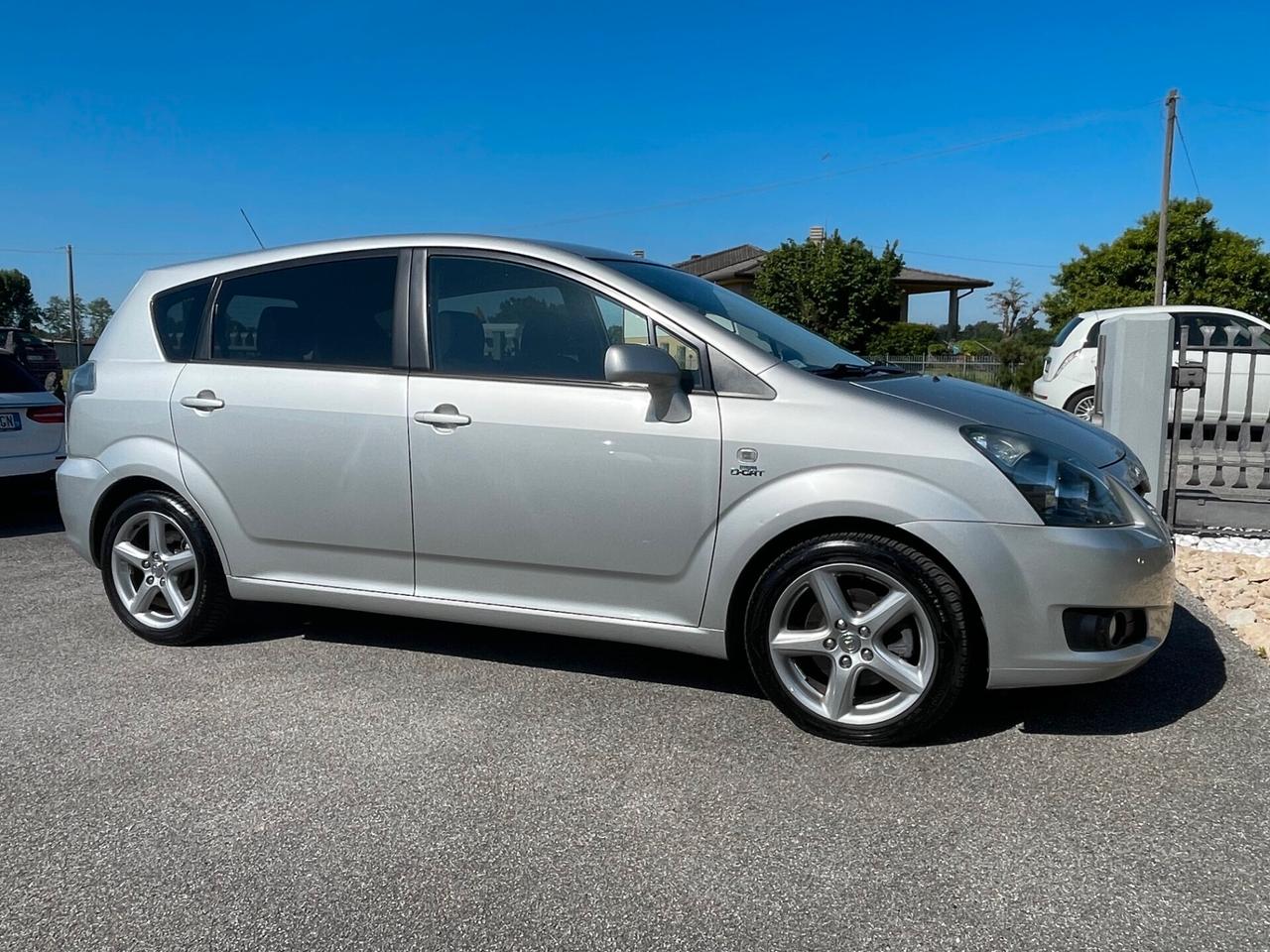 Toyota Corolla Verso 2.2 D-4D Sol 7 posti