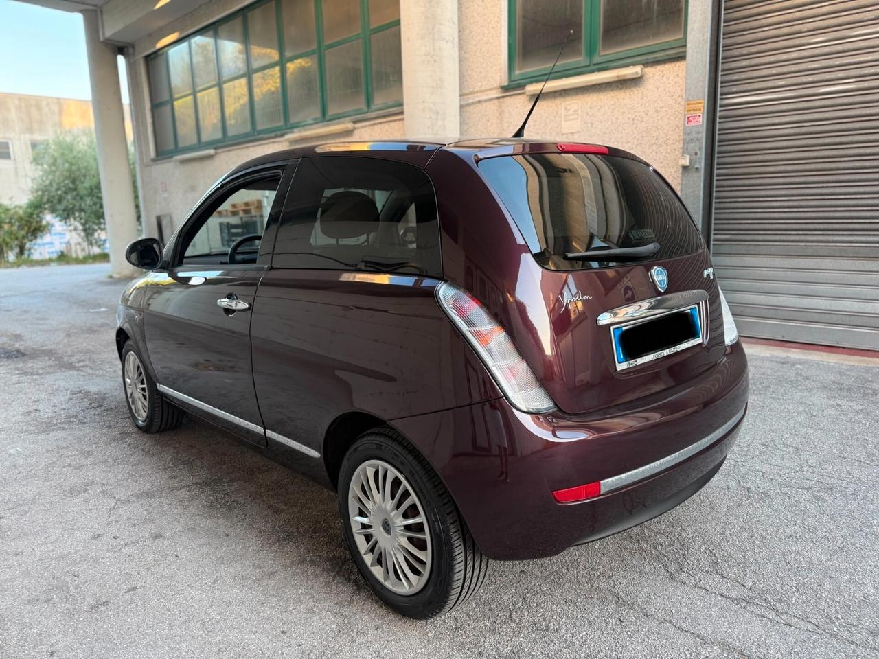 Lancia Ypsilon 1.3 MJT 75 CV OK NEOPATENTATI