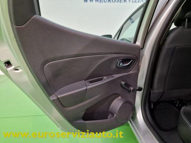 RENAULT Clio dCi 8V 90 CV EDC Start&Stop 5 porte Energy Duel