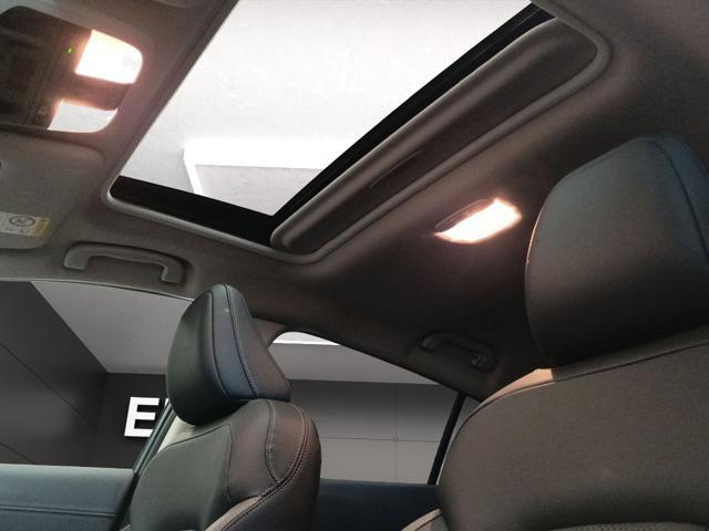 SUBARU Crosstrek 2.0i e-Boxer MHEV CVT Lineartronic Premium