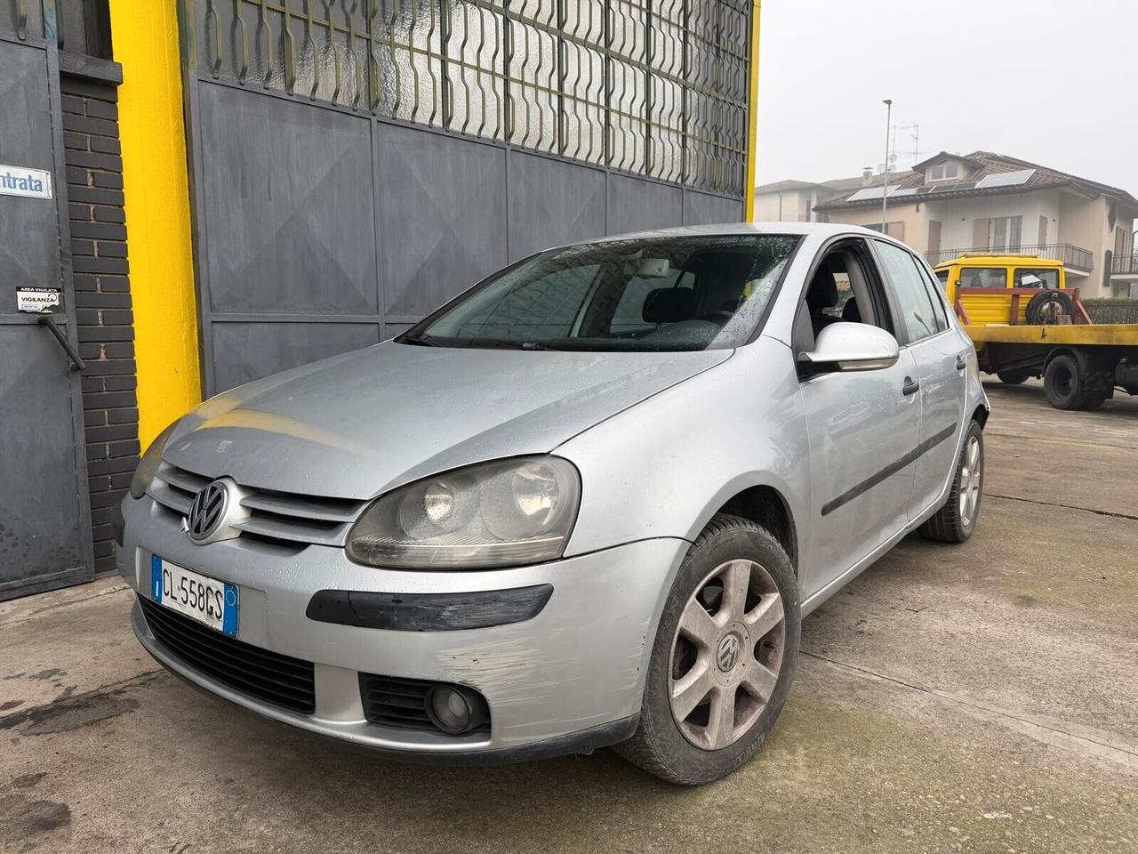 Volkswagen Golf 1.9 TDI 5p. Sportline