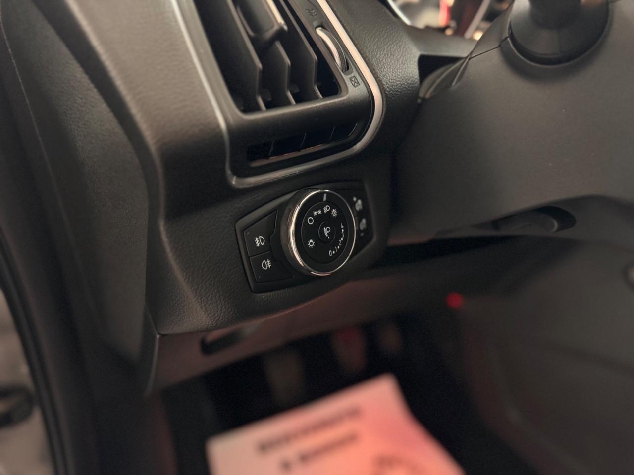 Ford B-Max 1.4 90 CV GPL Titanium