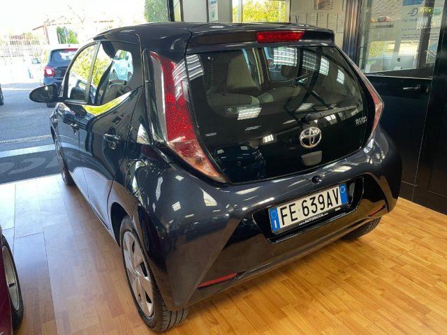 TOYOTA Aygo 1.0 69CV *APPLE CARPLAY*TELECAMERA*2 PROPRIETARI*