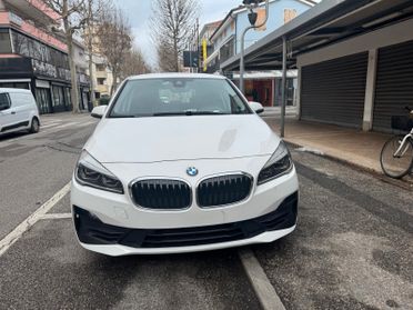 Bmw 216 BMW 216d Tou