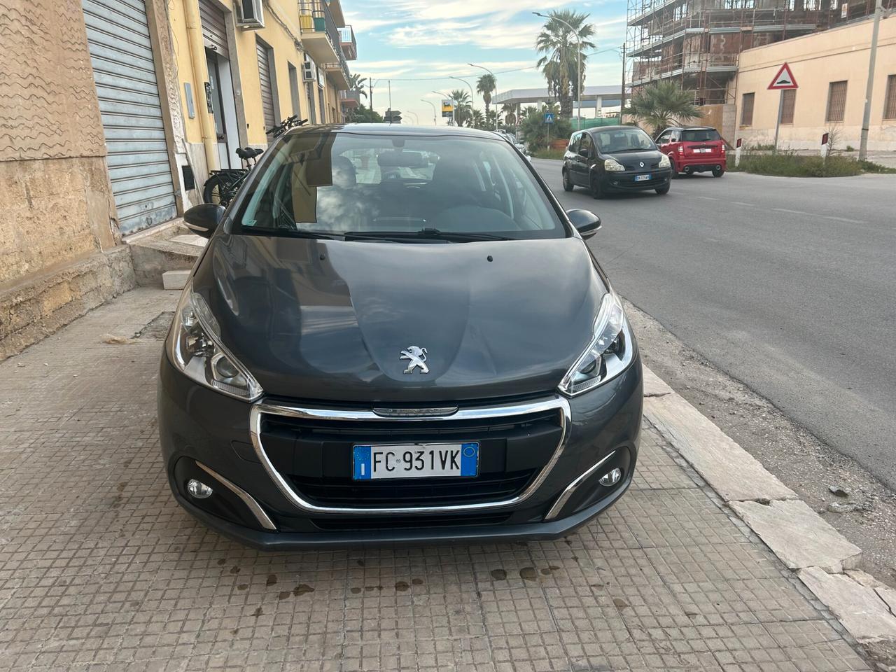 Peugeot 208 BlueHDi 75 S&S 5 porte Active