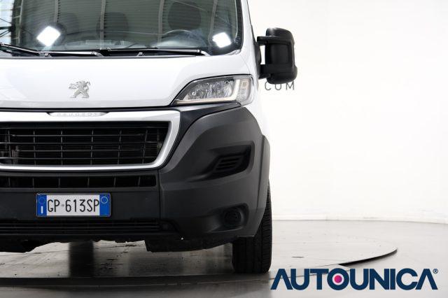 PEUGEOT Boxer 335 2.2 BLUEHDI 140 S&S PLM-TM FURGONE