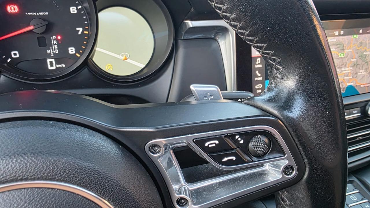 Porsche Macan 2.0 Scarico Sportivo Tetto