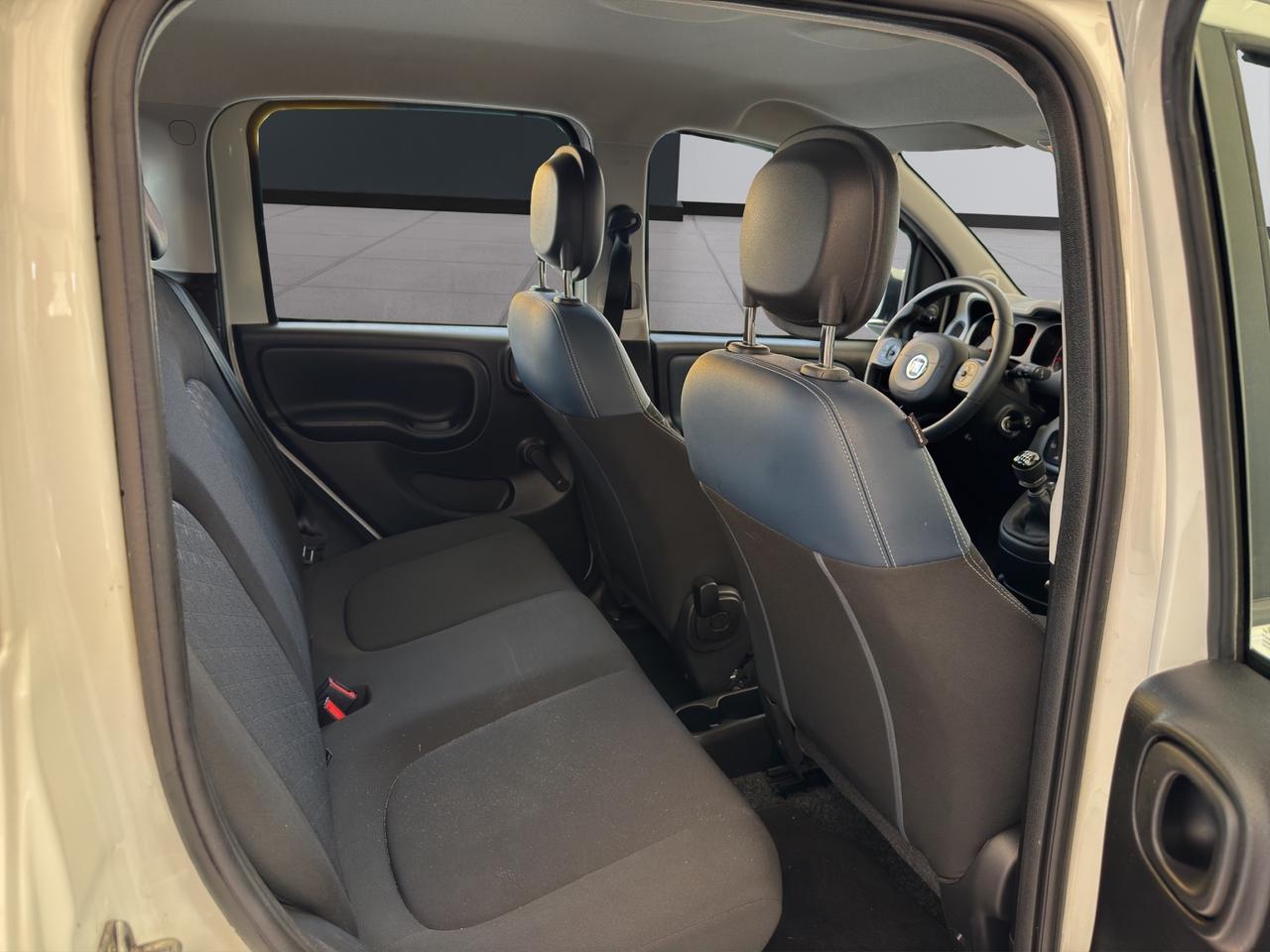 FIAT PANDA 1.0 FireFly S&S HYBRID CITY CROSS