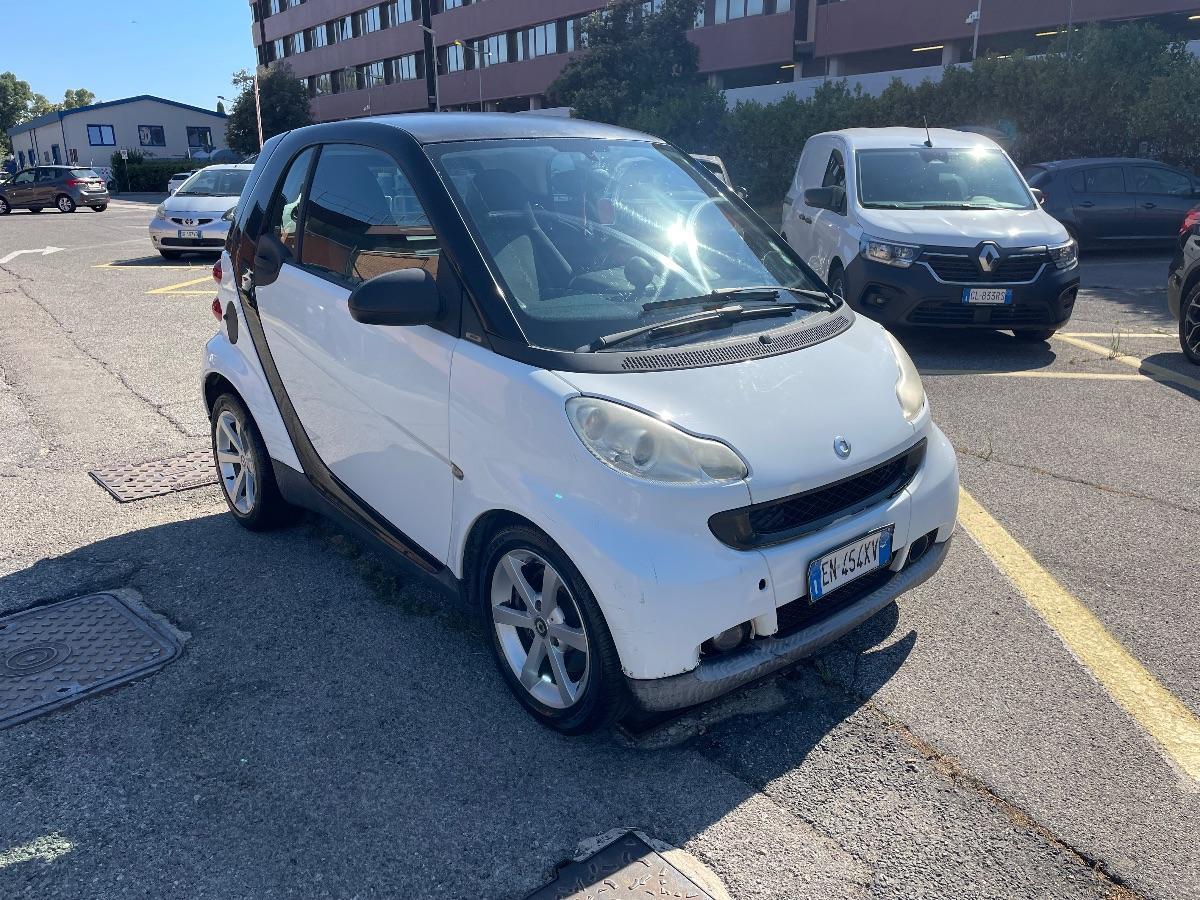 SMART - Fortwo - 1000 62 kW coupé pulse